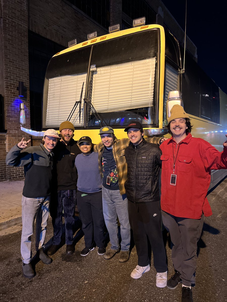 krookedkingsfan's tweet photo. last show in north america 🇺🇸 https://t.co/tDazp7dgKv