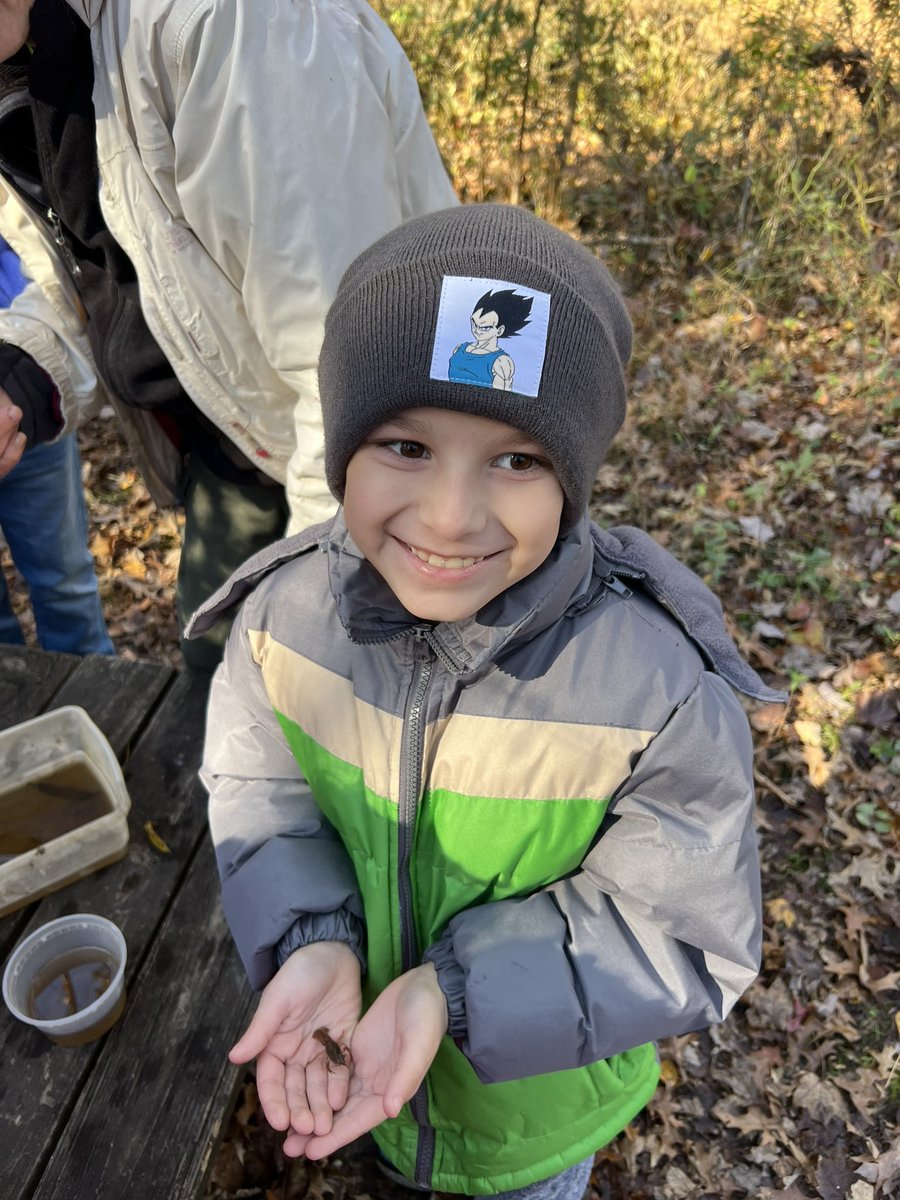 ClassWithMissK's tweet image. 3-6 had a blast at Peace Valley Nature center! We got to check out many different habitats and learned how insect eggs survive through the cold seasons!