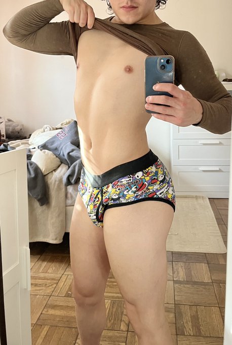 Leg https://t.co/anrxu4kRgf