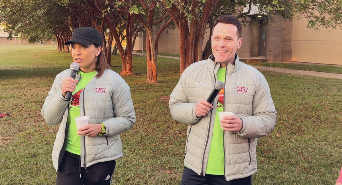 NewzShooter's tweet photo. @DanJovicNews and @jacquejovic emceeing the Red Kettle Run event this morning. #KTAL #Salvationarmy https://t.co/6bX3O4698H