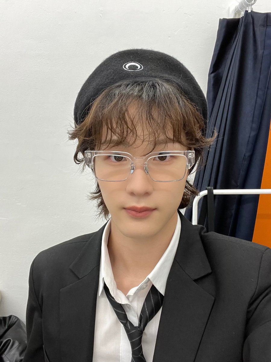 P1H_members's tweet photo. 오늘도 수고했어요ԅ(¯﹃¯ԅ)

#P1Harmony #SOUL https://t.co/Wd0guPpD5b