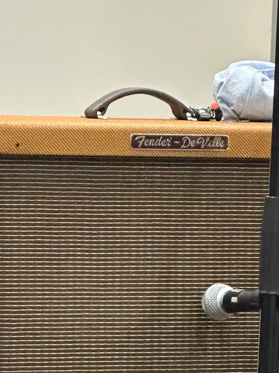 #ギタラバSENDAI
山口和也氏のプレイ最高でした。
色々元気が出ない原因があると思いますが、タメシビキ動画が楽しいものであれば視聴者はそれでよがす！
因みに、山口氏のアンプが、59年ビンテージ……(´・д・｀)( ꒪Д꒪)ヤバ…