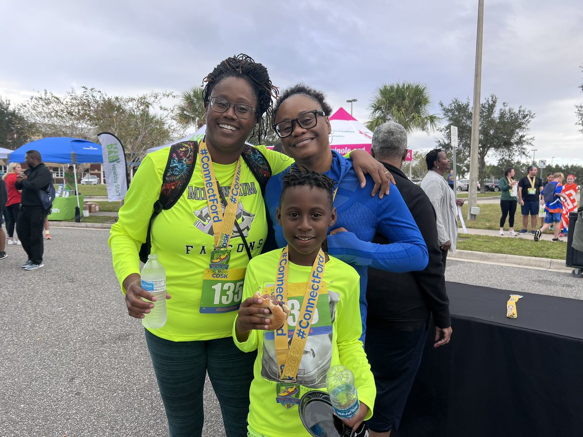 CHiggsSCPS's tweet photo. I enjoyed supporting my school community @MidwayCoalition at  the annual Midway 5D5K. https://t.co/pIE6zlLcNL