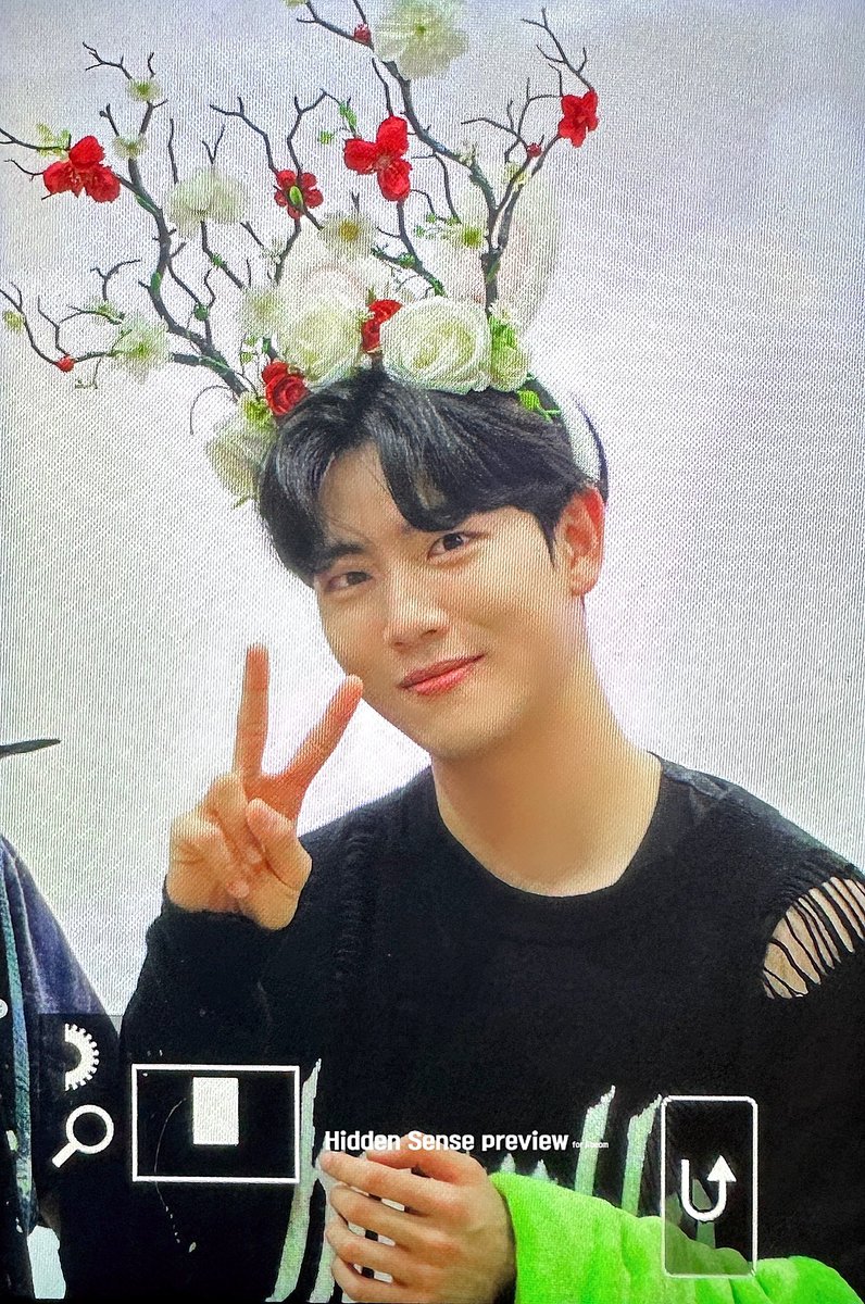 golchatonin's tweet photo. #JIBEOM #지범 #골든차일드 ♡ https://t.co/DjGdSPVfiv