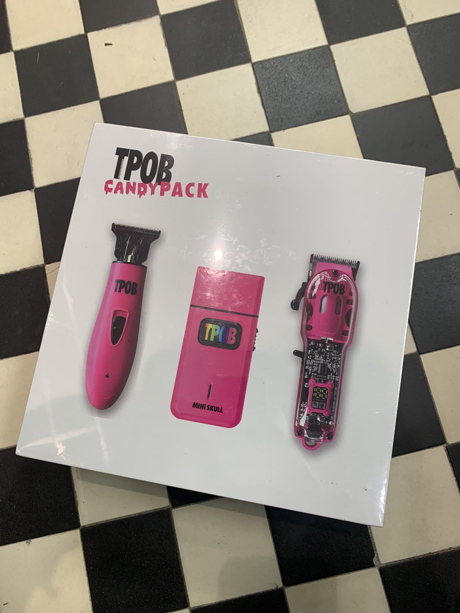 the_beardmaster's tweet photo. Fresh boys toys in the mad candy pink colourway!. Loving “THE PISSED OFF BARBER” range of barber products at the moment. Best in the game @TPOBSUCKS 👏🏼👏🏼👏🏼👏🏼 https://t.co/zIgu5JEYZ1