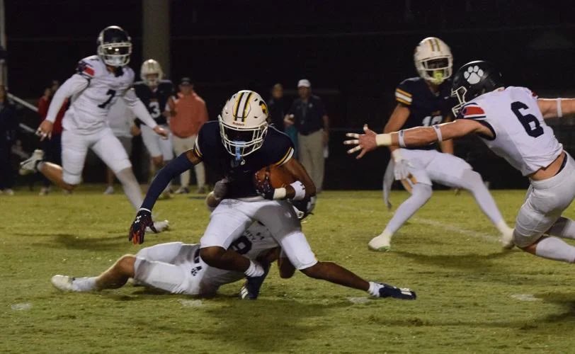 regular season highlights!! ready to work for playoffs! <a href="/STJ_FB/">"STJ" Saint James Football</a> <a href="/STJAthletics1/">STJ Trojan Athletics</a> <a href="/HallTechSports1/">Hall-Tech Sports</a> <a href="/tp_hammock/">TP Hammock</a> <a href="/Jerryhump3/">Jerry Humphrey III</a> <a href="/Coach_NPosey/">Neal Posey</a> <a href="/KJ_Jackson_25/">KJ Jackson✝️</a> 

hudl.com/v/2MRcka