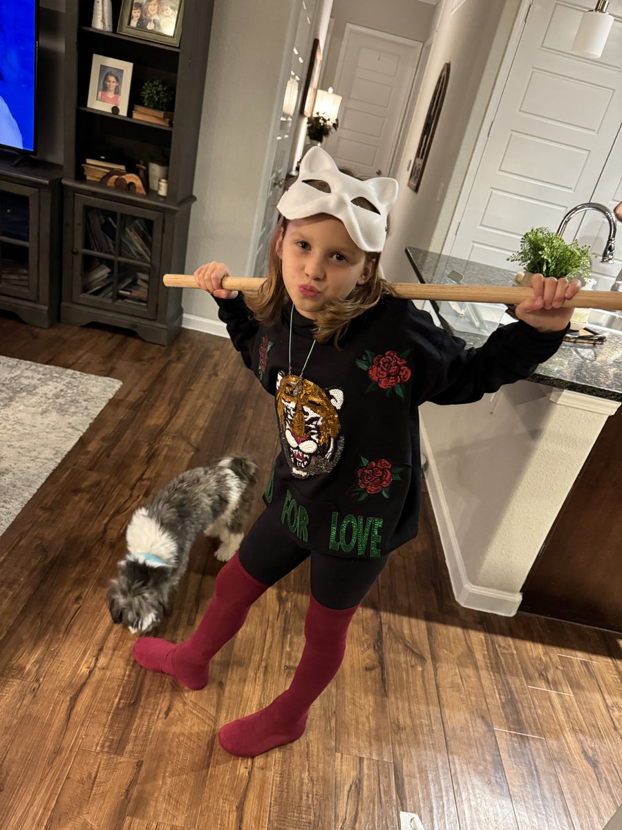 NJSmithEDU's tweet image. Channeling @taylorswift13 for Halloween this year! #22 #youbelongwithme #lookwhatyoumademedo