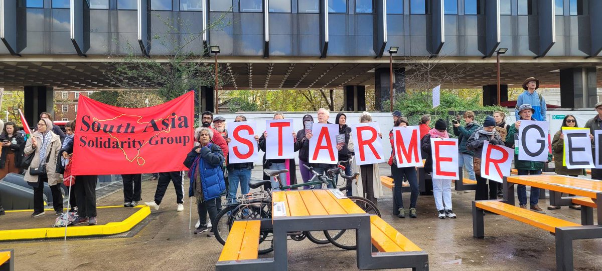 SAsiaSolidarity's tweet image. At Euston station, in #Starmer&apos;s constituency: &quot;Keir Starmer, you can&apos;t hide, we charge you with genocide!&quot;. #CeasefireNOW! &quot;Stop Killing Children!&quot; #FreePalestine #Gaza #GazaGenocide. Now marching to join the mass rally at Trafalgar Square!