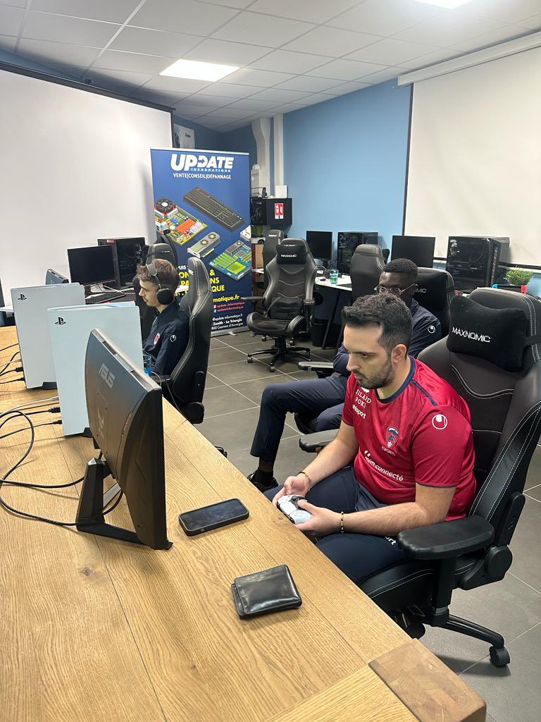 🎮 CF63 eSports tweet media