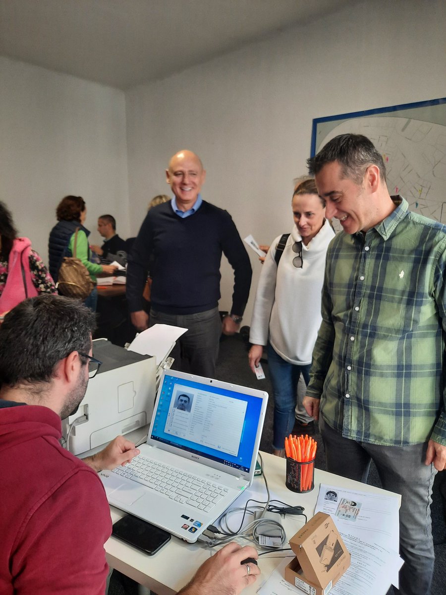 SaStaroGrada's tweet image. Vreme je da oslobodimo naš grad. Podržite listu Srbija protiv nasilja u Przrenskoj br. 1 danas do 20h i sutra , u nedelju, od 10 do 18h.