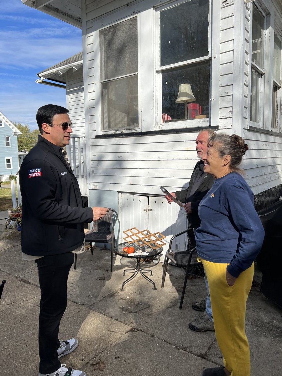 TestaForNJ's tweet image. Hitting the pavement with Ron Sutton in support of his campaign for Commercial Township Committeeman and the rest of #TeamTesta!

Commercial Township and the rest of the First District are ready for a BIG win Tuesday! 🇺🇸
