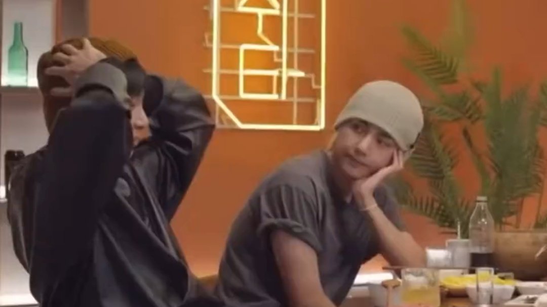 TaeKook - Brasil tweet media