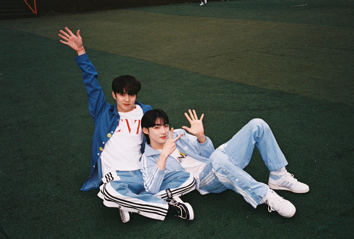 WE_THE_BOYZ's tweet image. 🩵74년 남았다 칭구야🩵
#NewShot