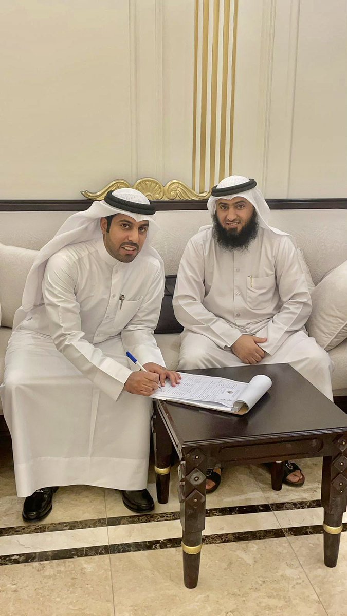 الحمدلله الذي بنعمته تتم الصالحات،

تم بحمد الله 

(عقد قران )

اخي / أحمد متعب بن هدباء

سائلاً المولىٰ عز وجل له التوفيق 
والبركة لما يُحبه ويرضاه