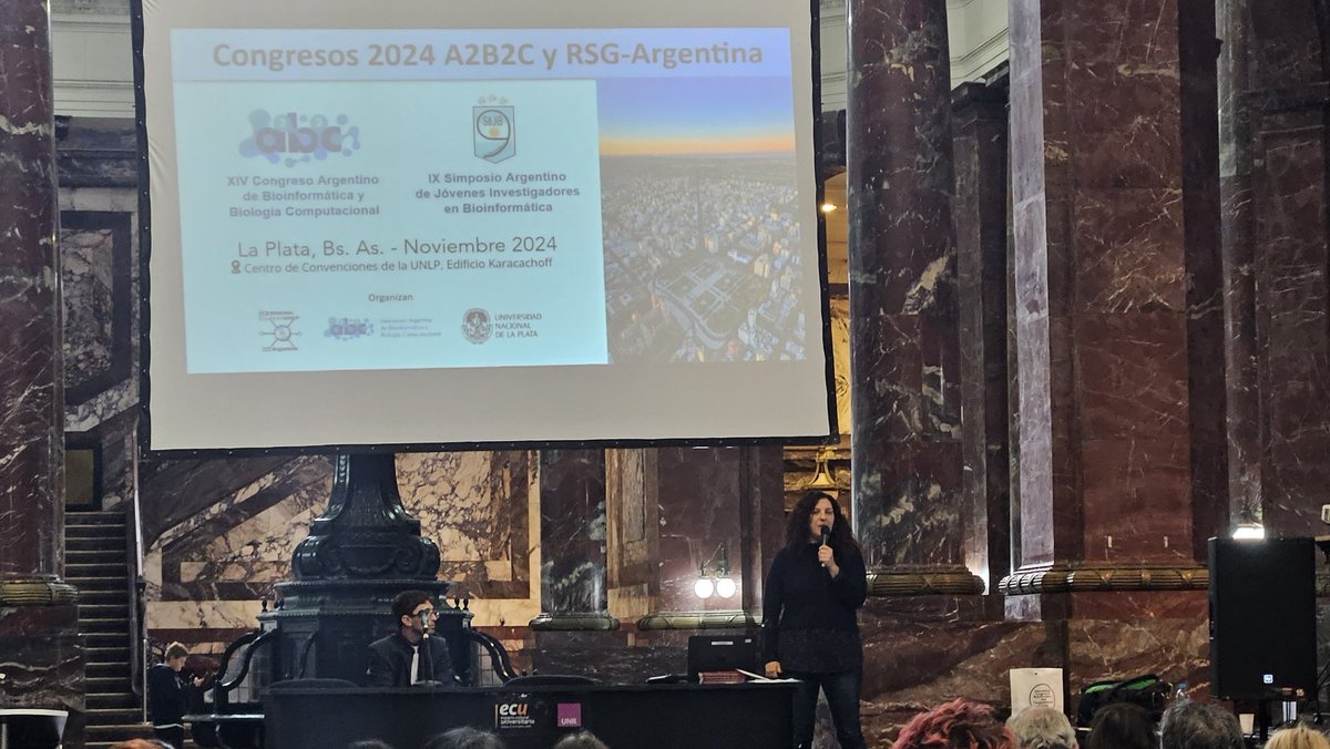 Ayer anunciamos un notición en el cierre del congreso de la <a href="/a2b2c/">A2B2C</a>! En noviembre de 2024, el SAJIB y el congreso se van a hacer en conjunto en La Plata!
Vayan preparando sus trabajos que los esperamos!