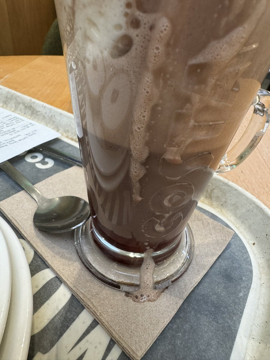 CherryKnights's tweet photo. @CostaCoffee when you pay £4.10 for a black Forrest and only get half your drink https://t.co/afNJxoWWHB