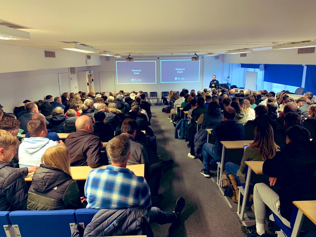 🗓️ Open Day @cardiffmet 👋🏻 Sport Performance Analysis Talk 🏠Full house for session one 🚗 Thank you & safe travel home #StandingRoomOnly #performanceanalysis
