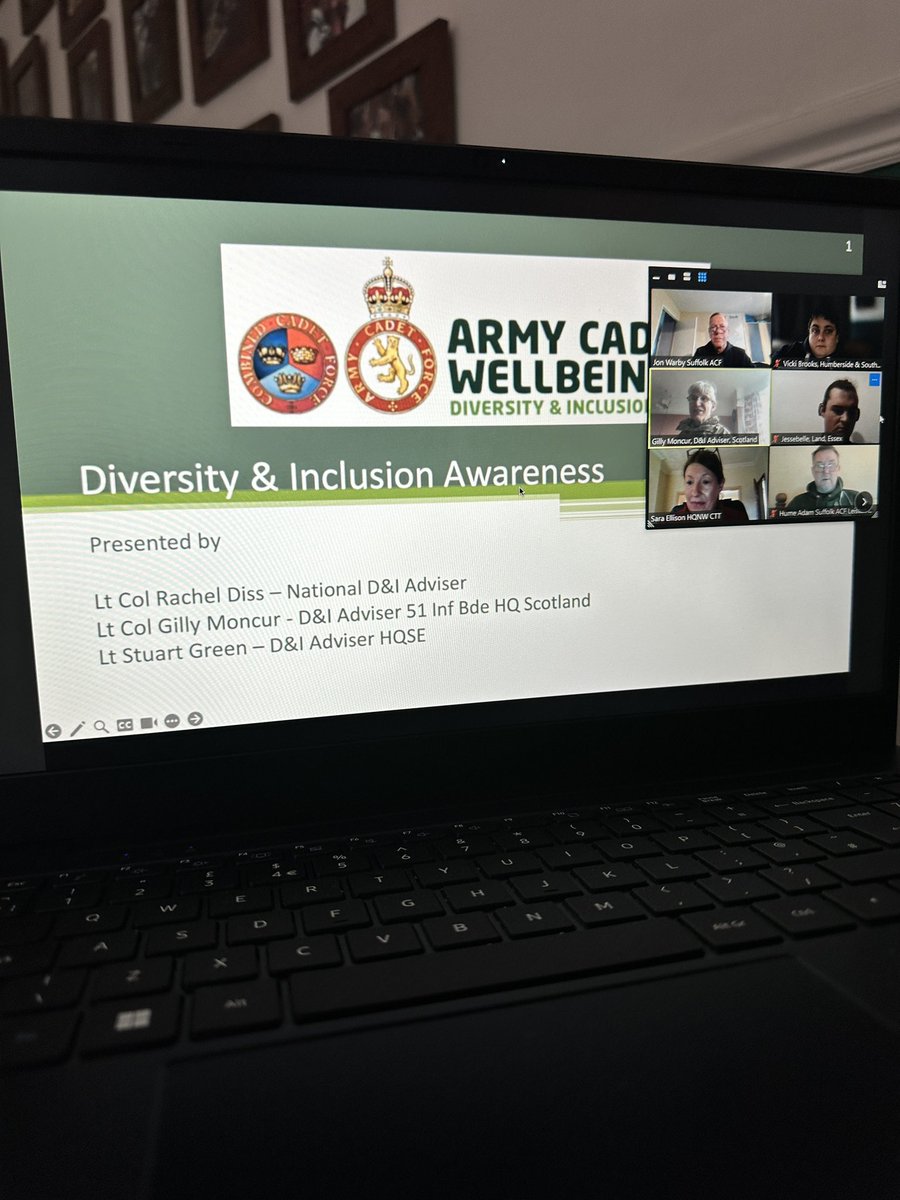 HSYEngagement's tweet photo. Today was a learning &amp; awareness day with @ArmyCadetsUK D&amp;I awareness session. It’s great to continue to learn, develop our own understanding and knowledge to continue to be an inclusive and diverse organisation. 

#Diversity #inclusion https://t.co/O9e5jR1sf3