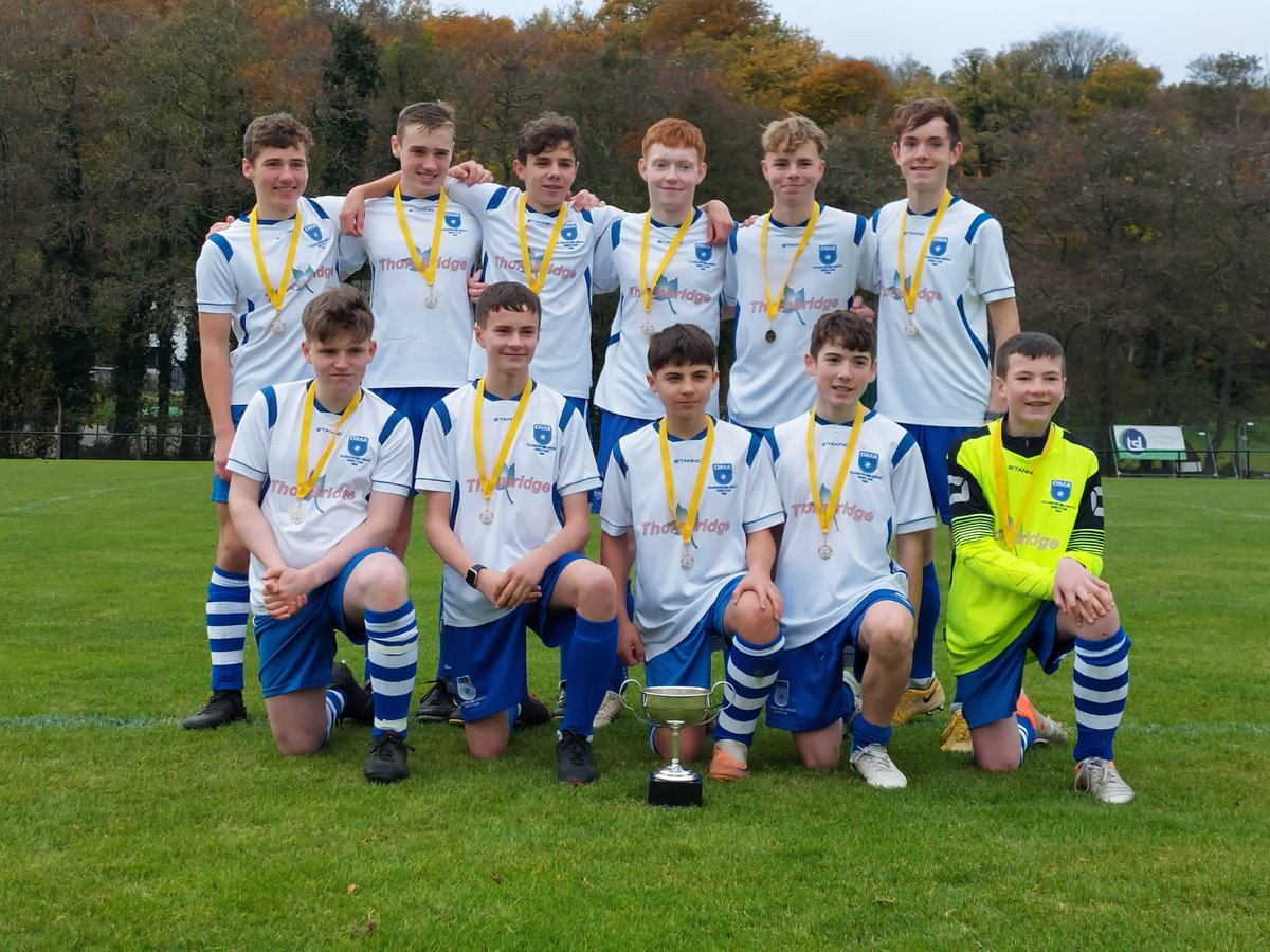 moveglasgow's tweet photo. WJ Cameron Cup 2023 winners for the 2nd year in a row! What a team, and 7 of them are SGG Pupils! 
@Glasgow_Gaels @MaccoinnichMgr @GMAShinty @mrmaccorquodale
@SGGBun 
#shinty
#schoolofshinty 
#shintyambassadors https://t.co/UK5wZq0d9o