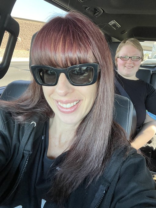 Just dropped my daughter off at the airport &hellip;. I&rsquo;m sad now. It was nice having her here for a week. 😞😭🎃🖤<a href="/tag/happybirthday"class="tags"><span>#happybirthday</span></a><a href="/tag/actor"class="tags"><span>#actor</span></a><a href="/tag/warlock"class="tags"><span>#warlock</span></a><a href="/tag/rosered"class="tags"><span>#rosered</span></a><a href="/tag/nightmaretoys"class="tags"><span>#nightmaretoys</span></a>