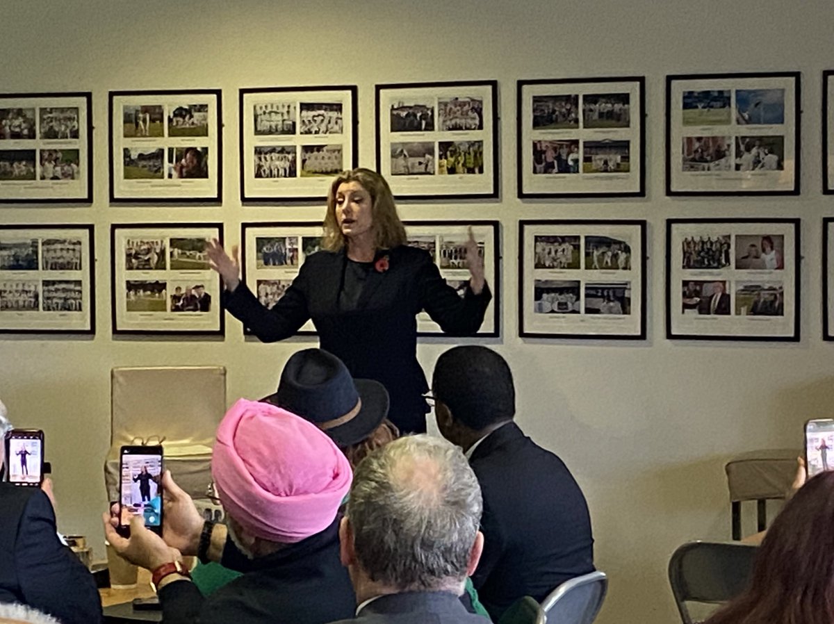 Samantha George🇬🇧 tweet media