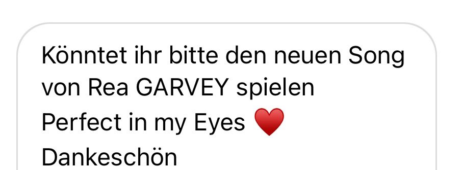 POV: Zehn Jahre nach der letzten Moderation einer Wunschsendung im Radio bekommst du einen Musikwunsch geschickt. Ich - äh - schaue mal, ob ich das noch unterbekomme.