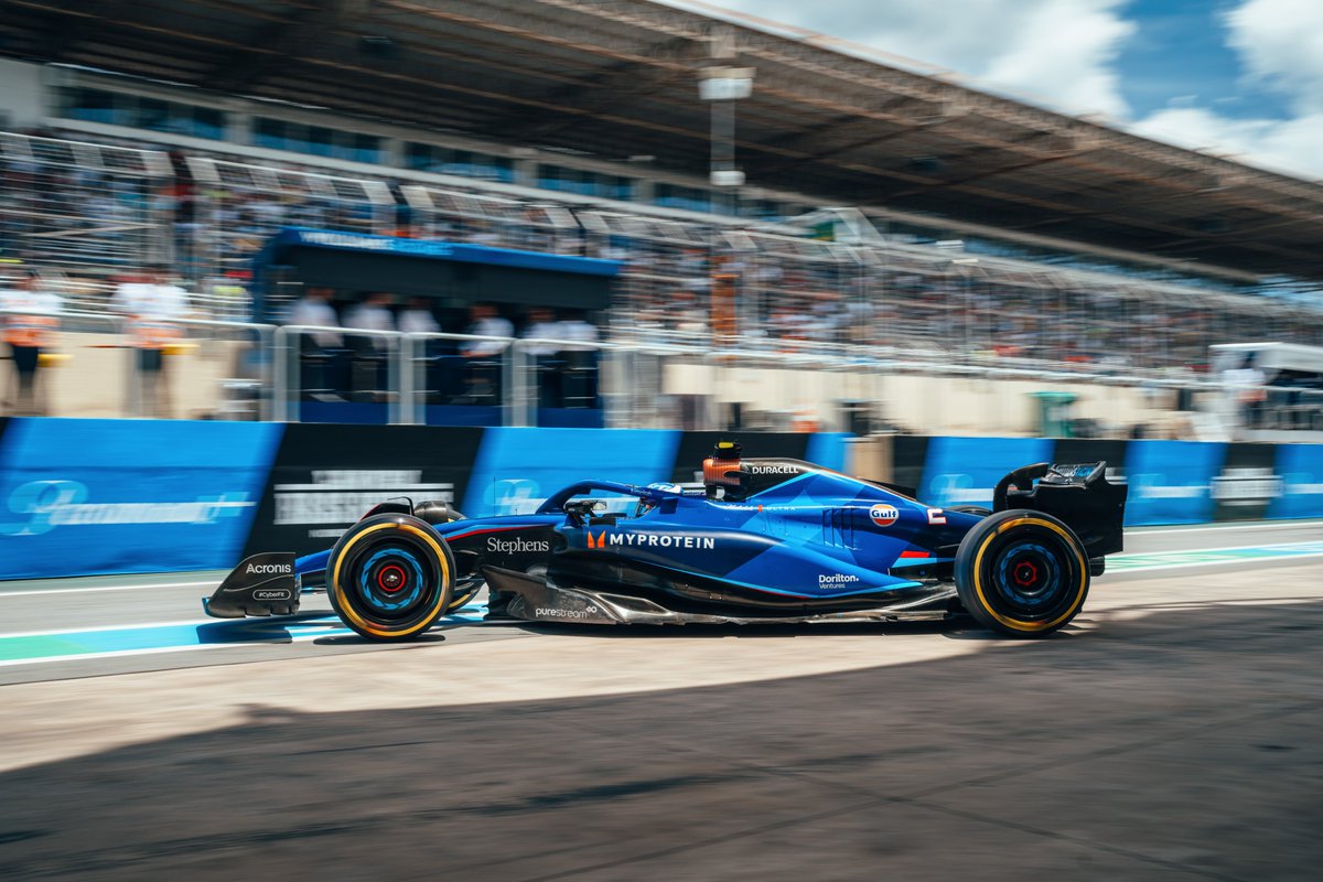 WilliamsRacing's tweet photo. Onwards to the #F1Sprint. ➡️🏃 https://t.co/z0cWBk4W7I