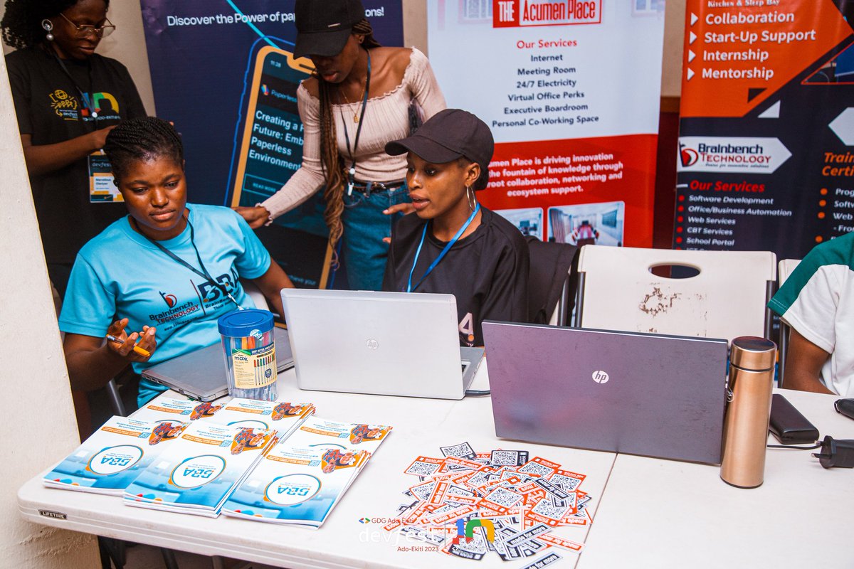 FAVOURITE223's tweet photo. Devfest 2023, where cool kids are.

#DevFest2023 #brainbench https://t.co/R1Zv0Sc4Fy