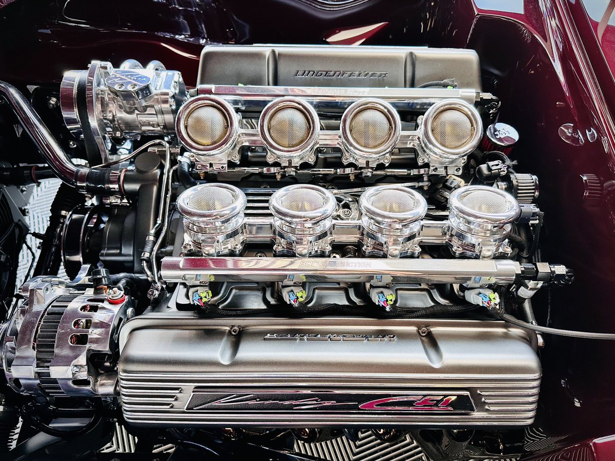 LingenfelterLPE's tweet photo. This stunning @KindigitDesigns #CF1 Roadster in the #KindigitDesign booth at #SEMA is a showstopper! ๐
Powered by a #Lingenfelter 650HP #EliminatorSpec LS engine ๐ฅ https://t.co/V3TrH92nDe