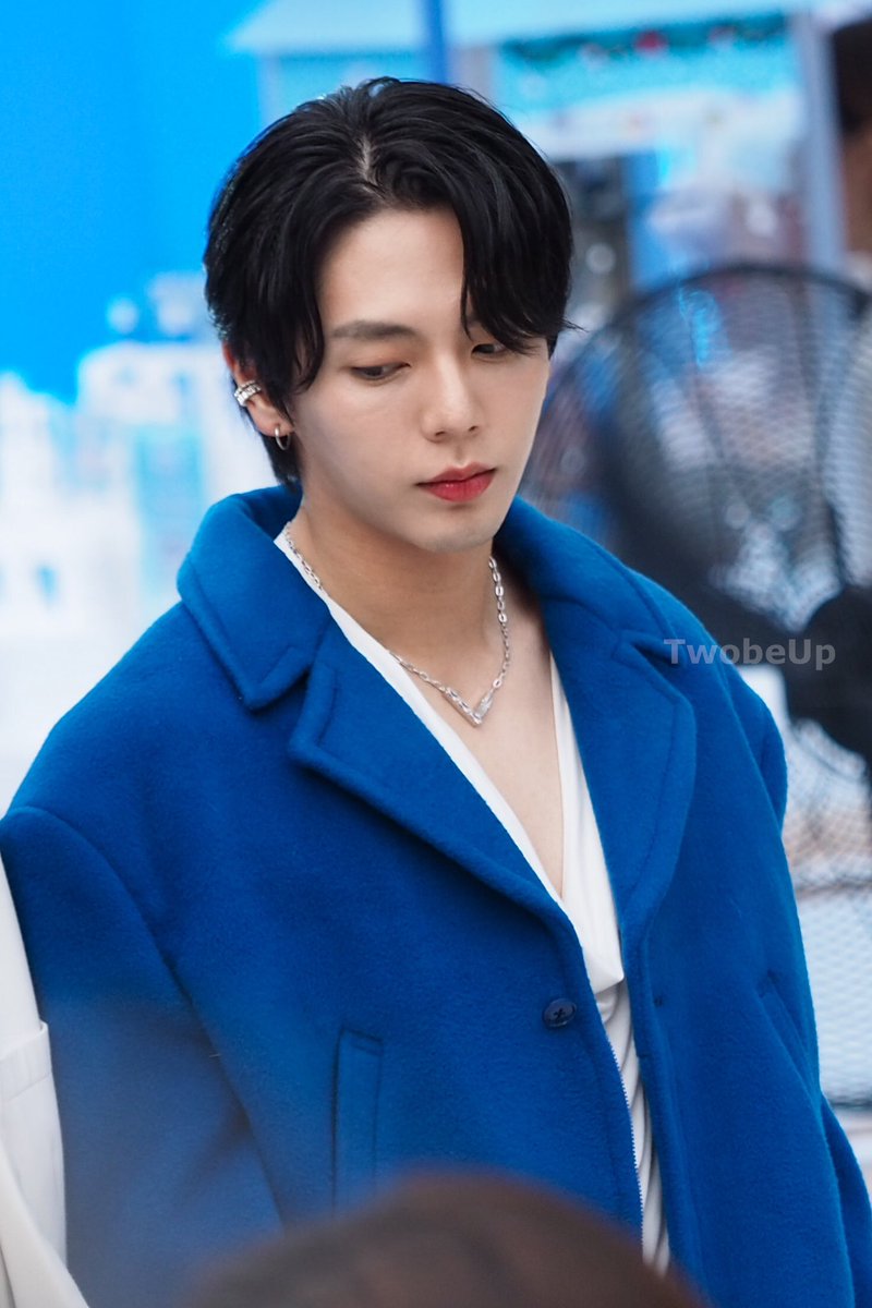 TwobeUp's tweet photo. 04112023
        นานแล้วที่ไม่ได้เจอกัน 🤍
@uppoompat  #uppoompat 
#CeraVexJustUp
#WinterGiftforDrySkin https://t.co/7bmZUIQNJM