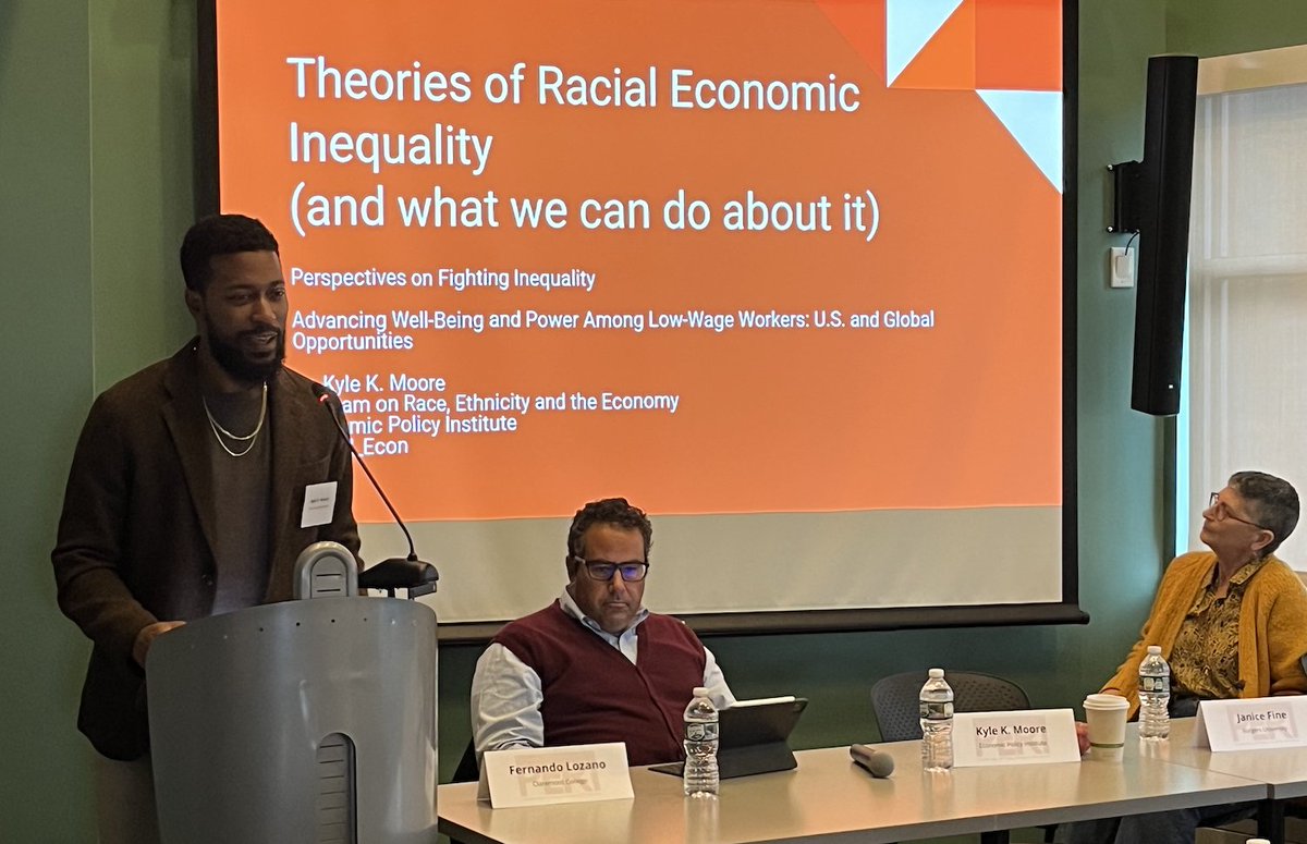 Kyle Moore, EPI; Fernando Lozano, Pomona College; Nancy Fine, Rutgers U. discuss "Fighting Inequality" during PERI's Low-Wage Workers Conf. day 3. Join us at bit.ly/Low-wage-worke……
<a href="/EconomicPolicy/">Economic Policy Institute</a> @KKM_Econ, <a href="/RutgersU/">Rutgers University</a> <a href="/EconPomona/">Pomona College Economics</a>