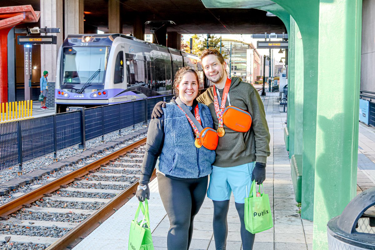 CATSRideTransit's tweet photo. Congrats to all participants in the @NovantHealth @CLTMarathon! Your energy lit up the city! Thanks for choosing CATS, helping keep our streets less congested and our air clean. See you next time for a seamless ride to your destination. #CharlotteMarathon #RideCATS #CLT #JoinCATS https://t.co/stJ4IvmeWy