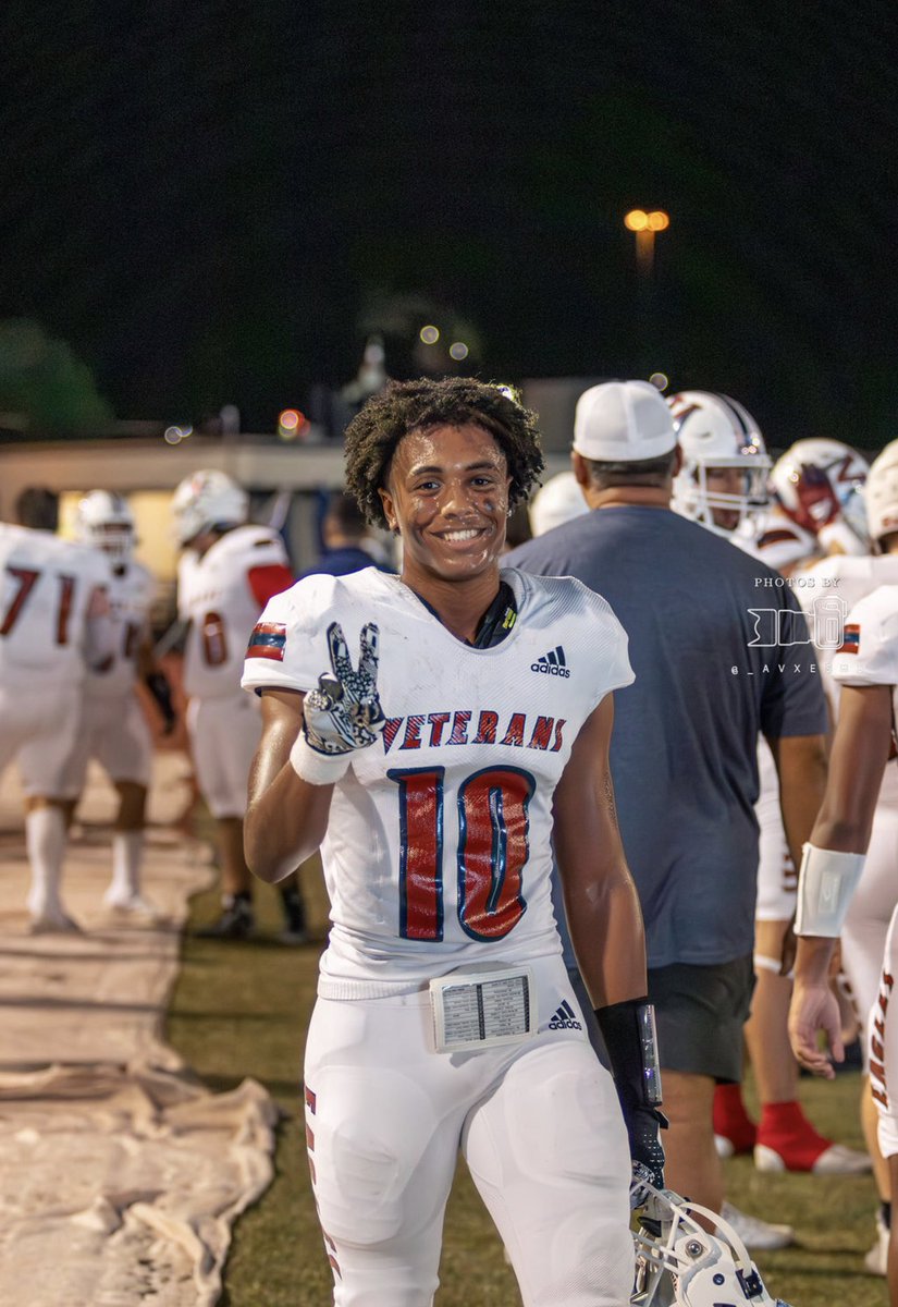 TurfSportsCC's tweet photo. Luke’s been blessed with two State semi final appearances, and three regional final appearances. Proud of his play, and regular season is completed, ready to make some playoff noise! #2statesemifinalists #turftrained https://t.co/izVEwBvH5q