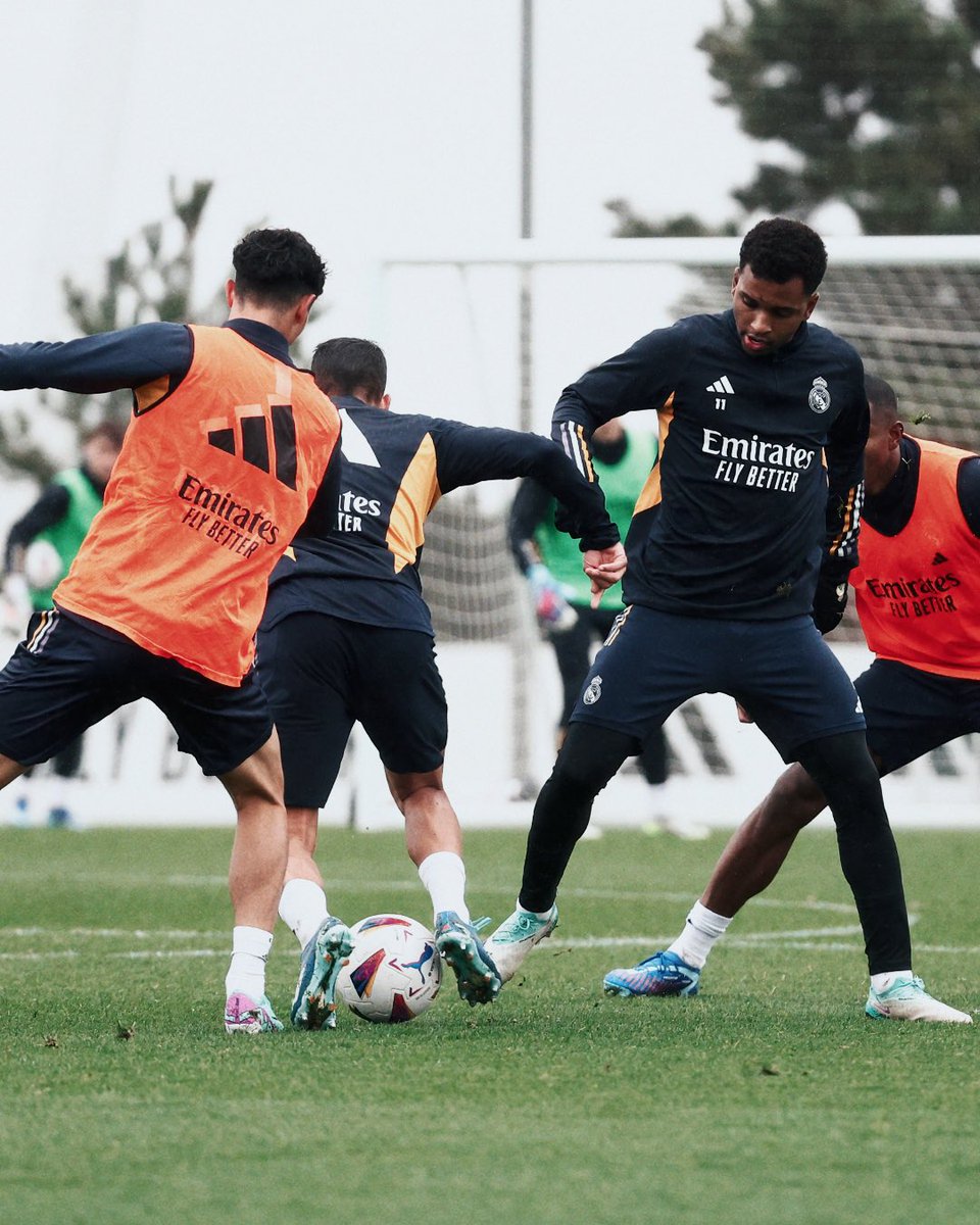 RodrygoGoes's tweet photo. 💪🏾⚽️ @realmadrid https://t.co/8HKPWexLtQ