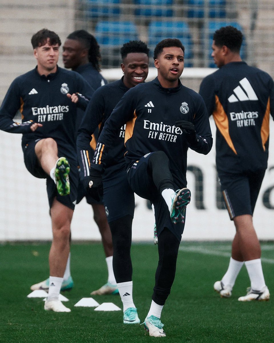 RodrygoGoes's tweet photo. 💪🏾⚽️ @realmadrid https://t.co/8HKPWexLtQ