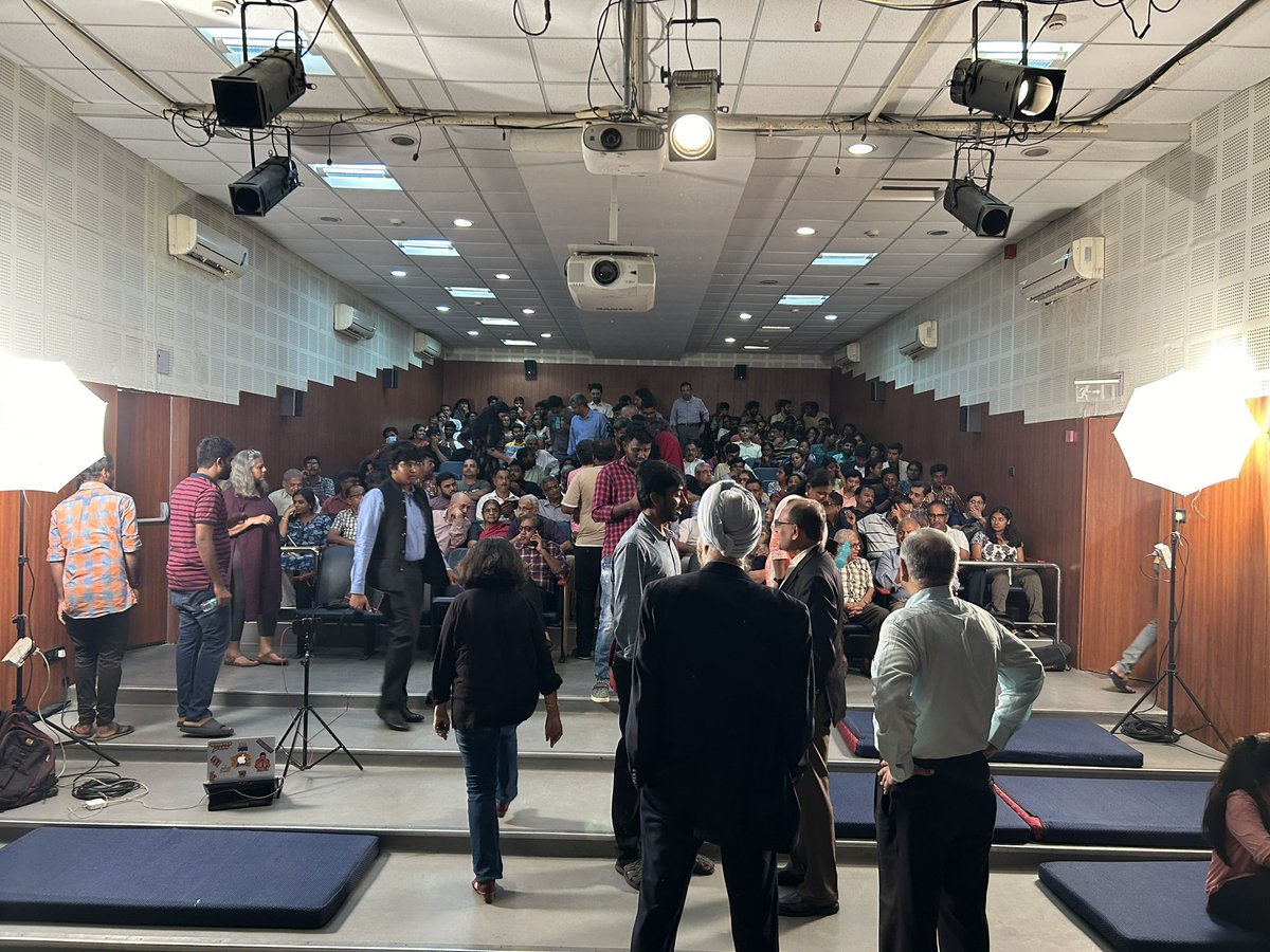CIC_Chennai's tweet photo. Our event on the Israel-Palestine & Hamas conflict had an incredible turnout, and we couldn't go live as planned. But don't worry, we've got you covered with some amazing photos from today's insightful session. Stay tuned! #IsraelPalestineEvent #HamasConflict #ThankYouForSupport https://t.co/6blItHZPVZ