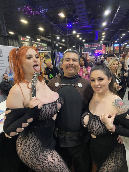 The luscious and inviting @Abigaiil_Morris 🤩💙 @EXXXOTICA https://t.co/mxB8GbcwBK<a class="tags" href="/tag/abigaiil_morris">@abigaiil_morris</a>