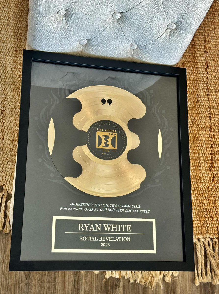 ceoryanwhite's tweet image. Shoutout to ClickFunnels 🏆

If you know, you know…

#TwoCommaClub