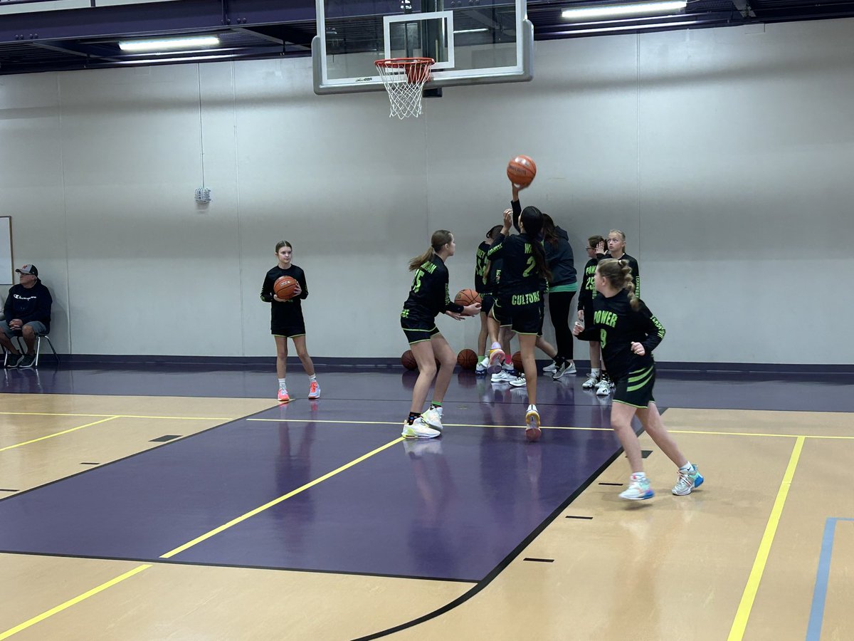 power_papio's tweet photo. Papio Power 6th girls kicked off their season today!
#represent
#GoPower
#community https://t.co/w3C0hwMjj7