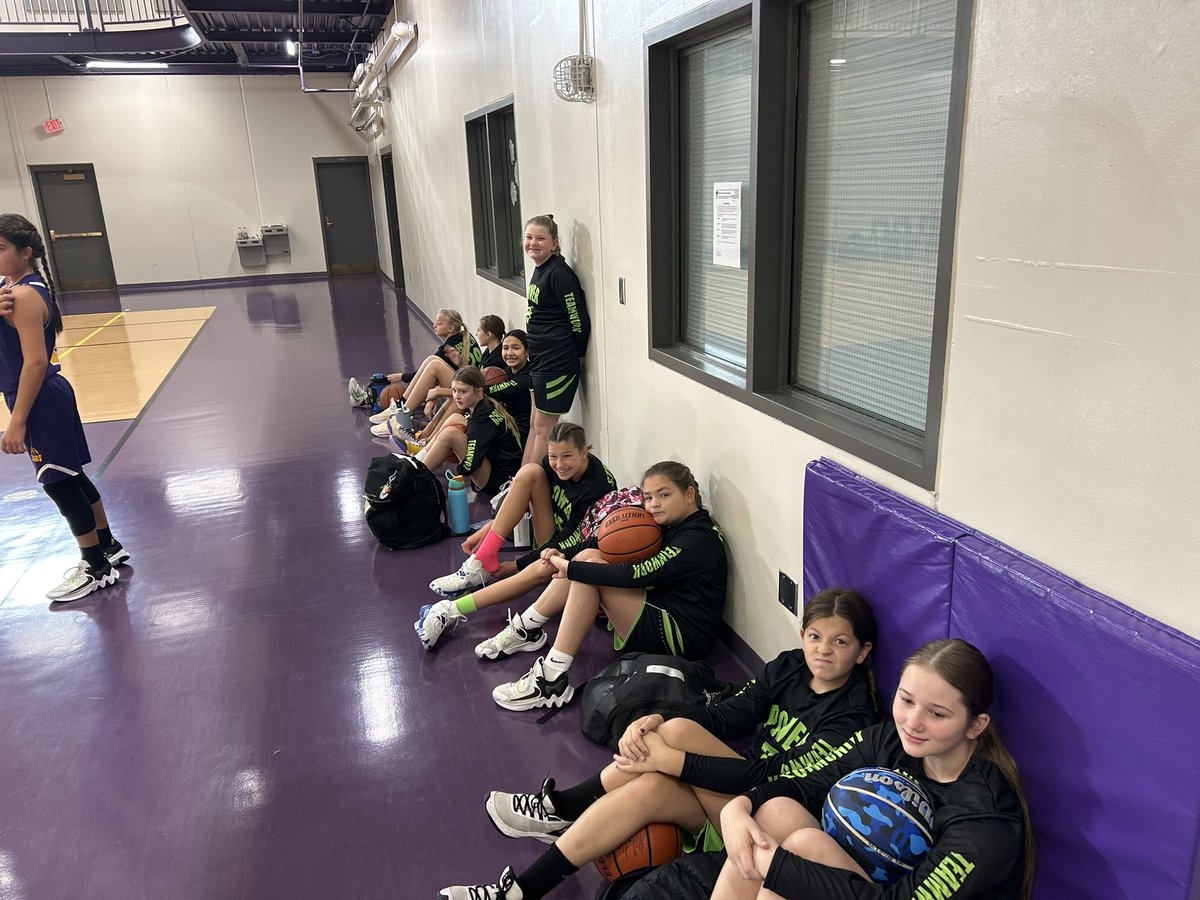 power_papio's tweet photo. Papio Power 6th girls kicked off their season today!
#represent
#GoPower
#community https://t.co/w3C0hwMjj7