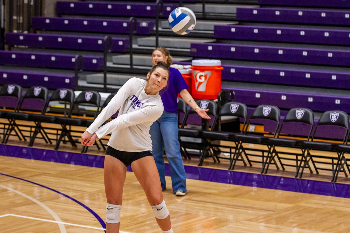 Tommievball's tweet image. One last warmup on this court

#RollToms | #SummitVB