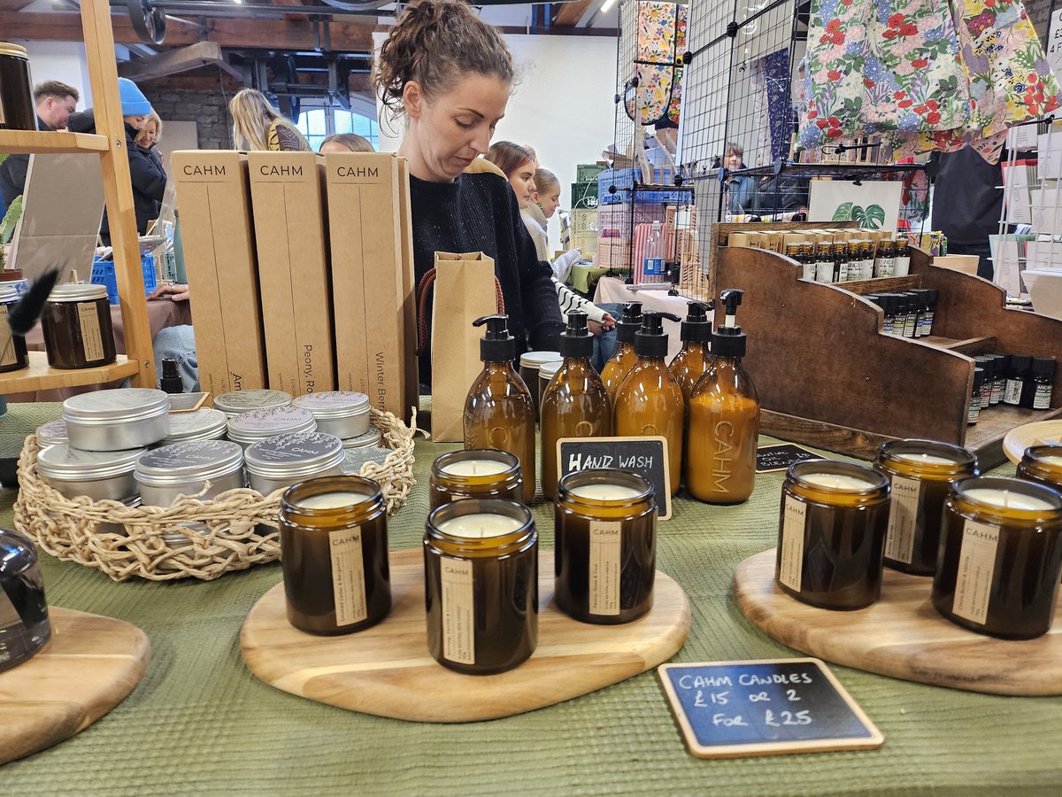 15minuteShipley tweet media