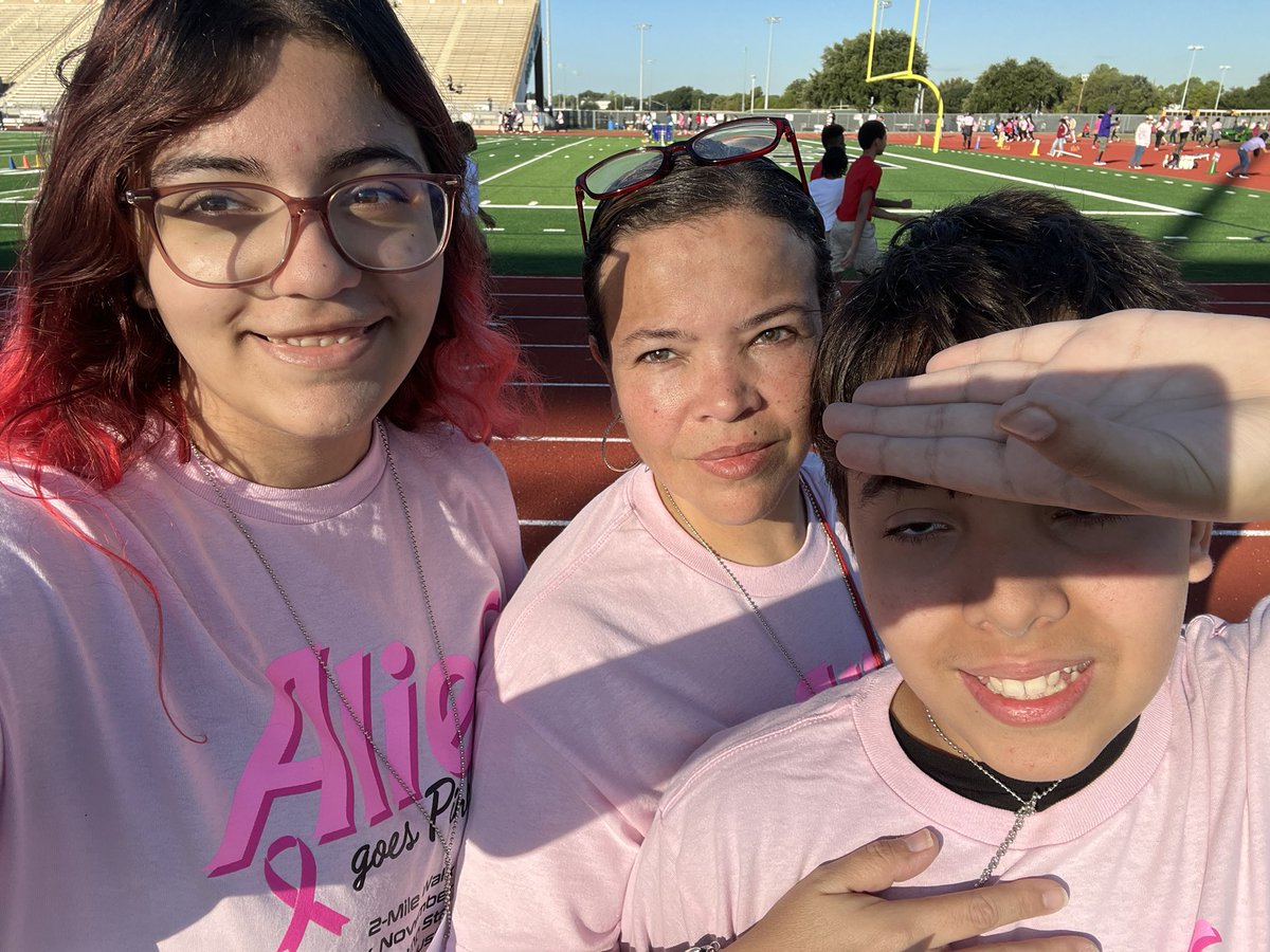 Martin Mustangs were out this morning to celebrate our very own counselor at the  2nd annual #AliefGoesPink walk! We are honored to celebrate with you. <a href="/CounselorMDS/">Martin Counselor</a> <a href="/AliefISD/">Alief ISD</a>