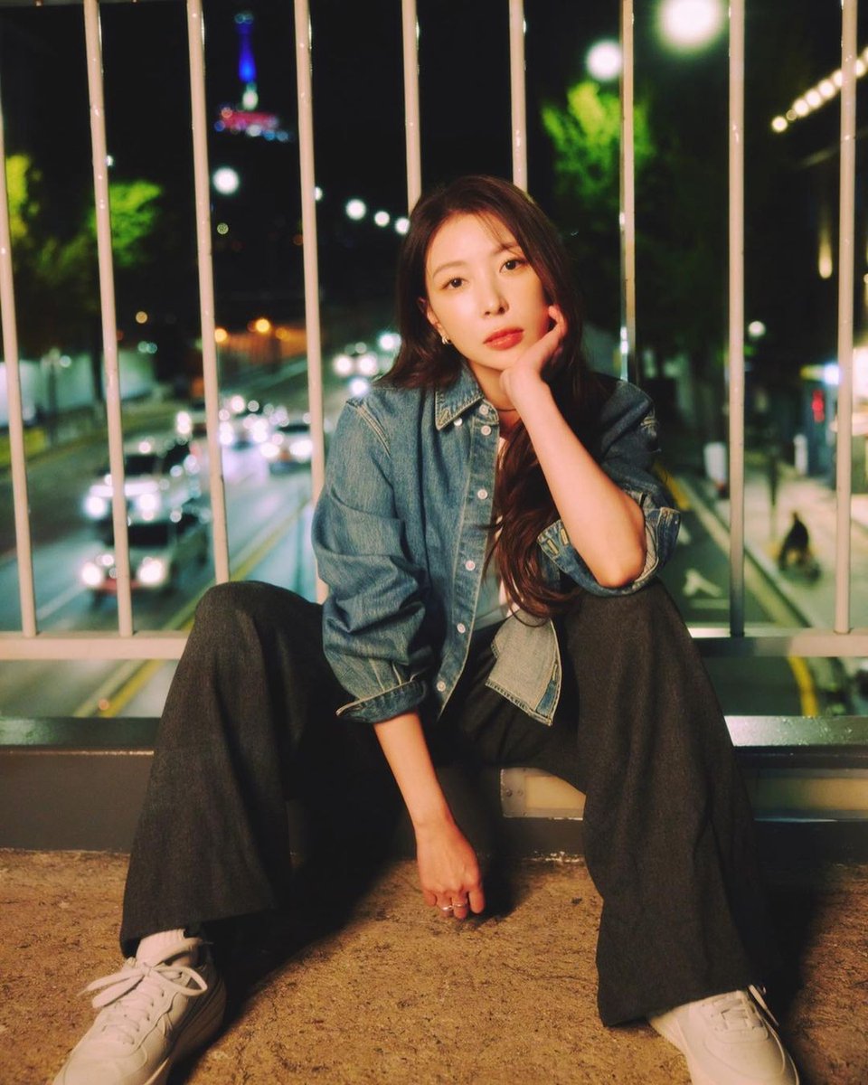 boasource's tweet photo. 📸 231105 | boakwon IG post [1/2]

"Happy birthday to me❤️"

#BoA #보아
#HappyBoADay #보아야생일축하해 https://t.co/vcJZCHp8fx