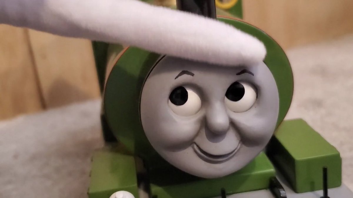 //sorry I haven’t been rp on this account and <a href="/HenryGrenEngine/">Henry the Green Engine</a> just been busy on my main account and @/context_thomas and I’ve lost some motivation role playing but I’ll maybe start rp more in the future (pic for attention)