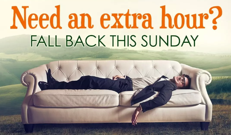 upinesutt's tweet image. Daylight Savings Time ends at 2 a.m. on November 5, 2023. Do Not Forget to Turn your Clock back 1 Hour. (remember: it's spring forward, fall back). 

#UTTyler #UTTylerPatriots #UniversityPines #careersuccess