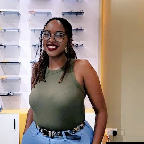 Fade_Eyewear's tweet photo. It's the last day of our #FADEGrandOpening, and we're going out in style!
Don't miss your chance to enjoy exclusive discounts ranging from 10% to 30% on all our chic eyewear.
Make this day a fashionable one at FADE,
#FashionYourVision
#ChicEyewear
#FADELife https://t.co/DAxI8ElJVS