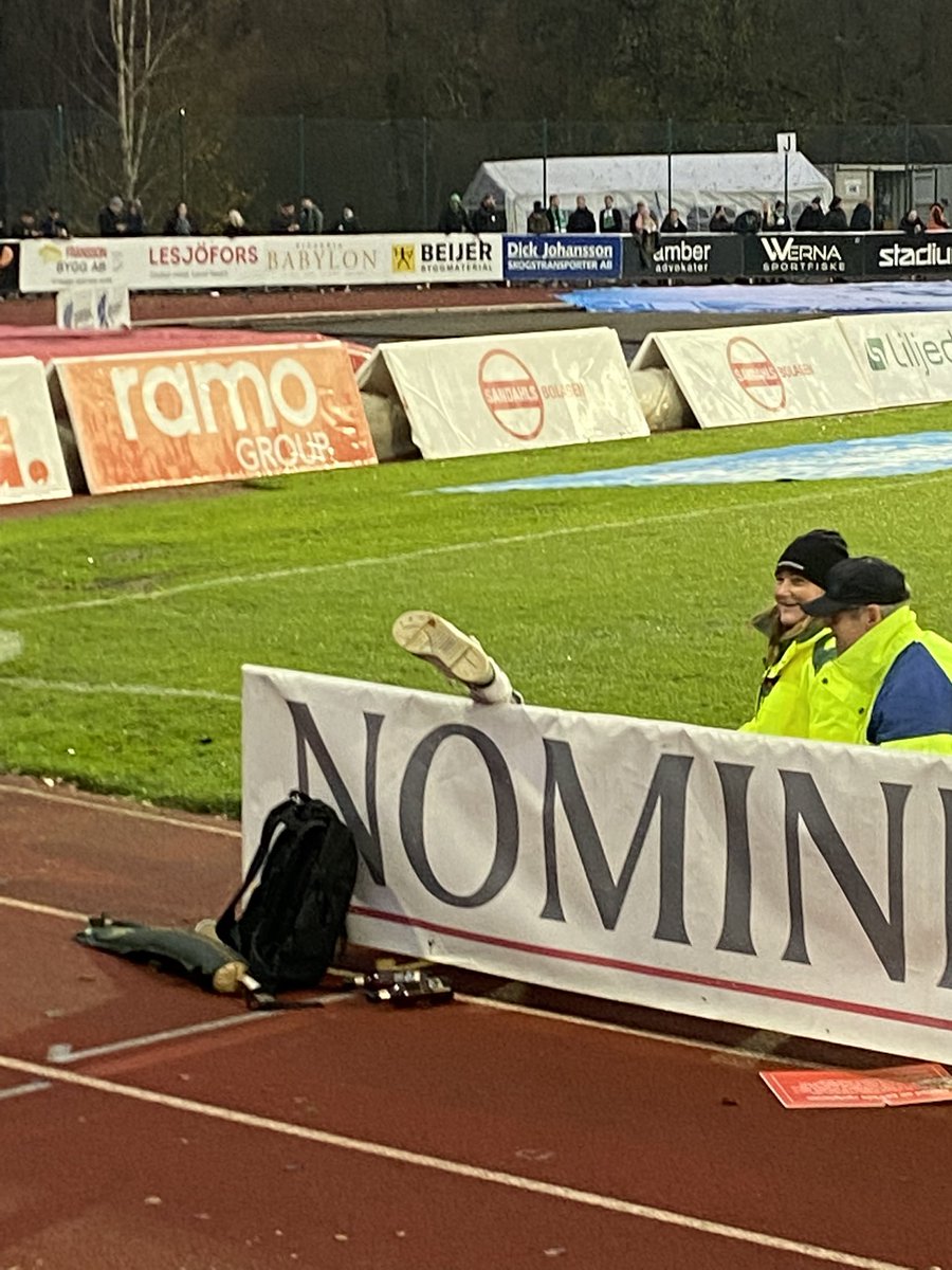 rasmusjelonek's tweet photo. Dagens höjdpunkt. #bajen https://t.co/hqnUQSnTvI