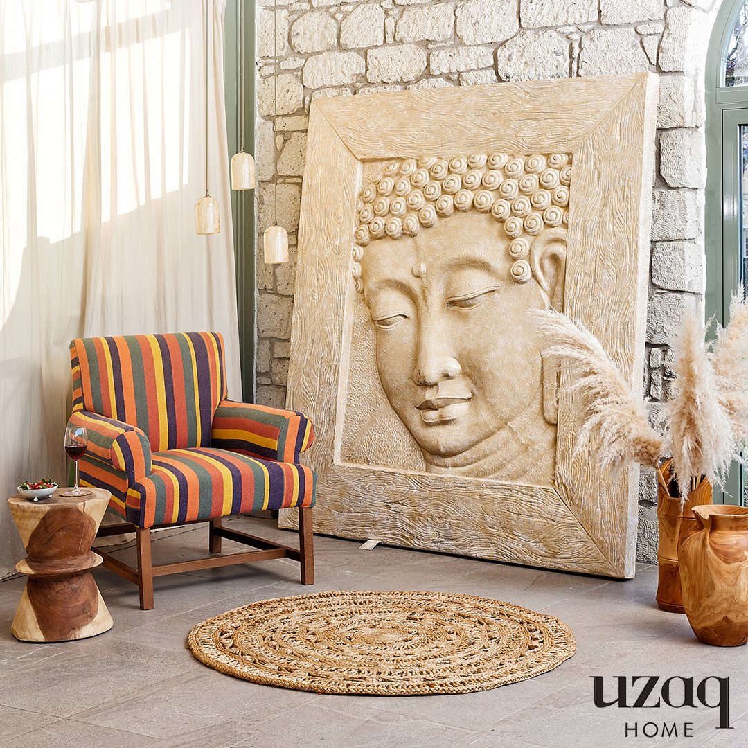 Çeşitli stilleri, farklı renk tonlarını ve dokuları bir arada kullanarak eklektik bir yaşam alanı…🏢🧭

A combination of various styles, colour tones and textures...  🏢🧭

#dahauzaqdahayakın
#farawaysoclose

#uzaqhome #eklektiktasarım #naturel #eclecticdesign #natural