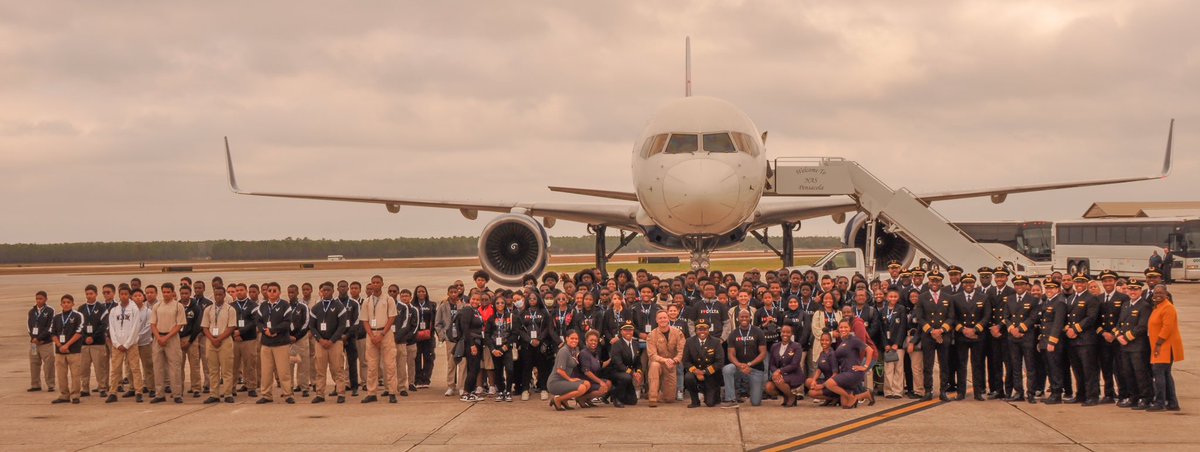j_muta's tweet photo. Last week I had the highest honor of my career, serving as a Captain on the 22nd annual DREAM flight hosted by @Delta. 

We had the privilege of transporting 140 aspiring aviators to and from Pensacola to watch the Blue Angels. No matter where you come from, anything is possible. https://t.co/mYFK1IAoEe